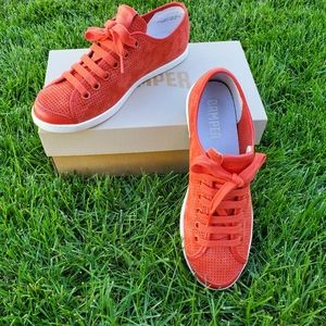 Like New Women's Camper Uno Red size 40